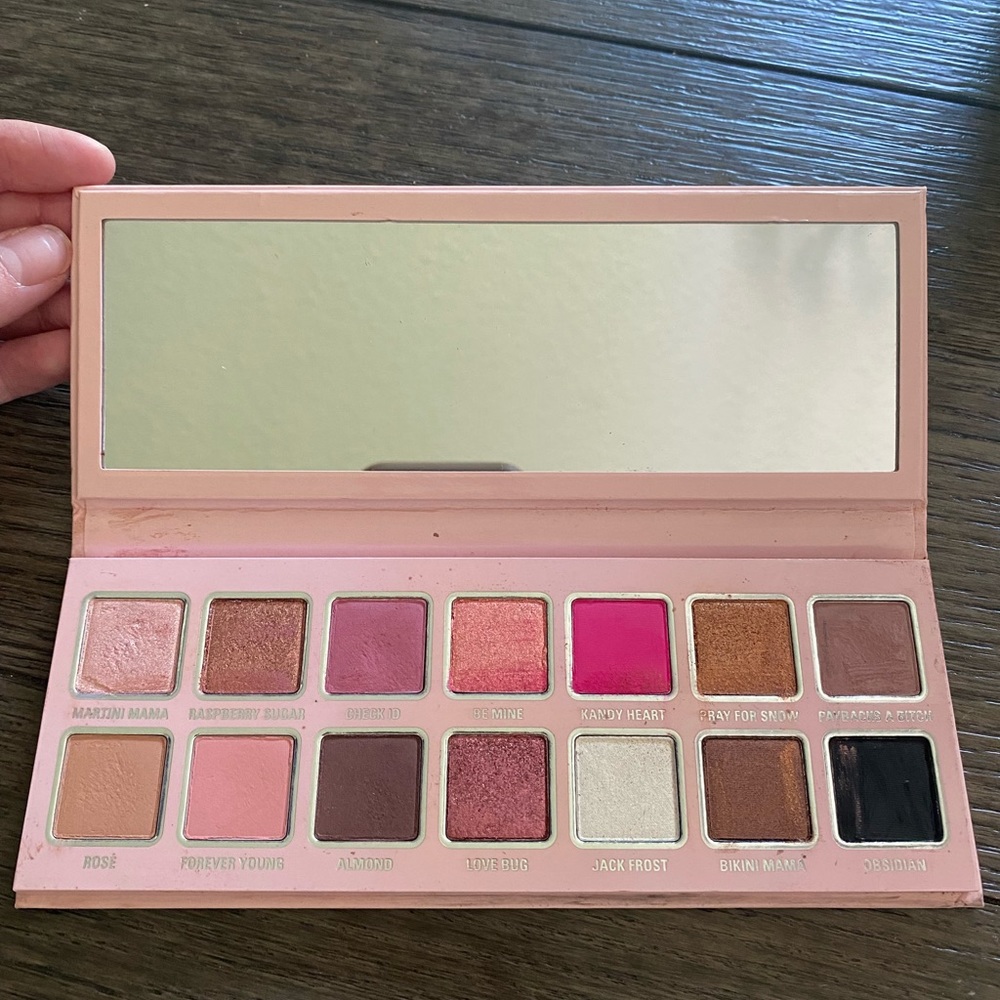 Kylie cosmetics